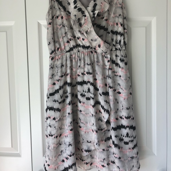 BCBG Multi Colored Ruffle Vneck Summer Dress - Picture 2 of 5